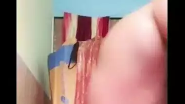 Desi Girl Bipasha Gupta Showing Boobs And Pussy In Live -2