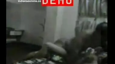 Indian Uncle Fucking a Nude Young Desi Girl in her Home Mms