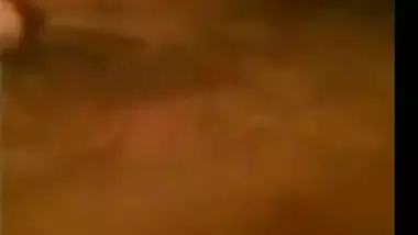 Desi MILF choot show