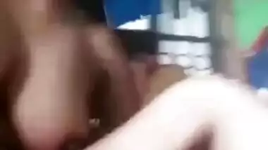 Crying Desi wife exposing her beautiful pussy on cam