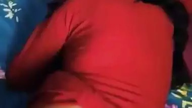 Desi lady’s hardcore Indian sex with her kinky landlord