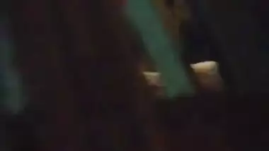 Pervert records desi aunty sex MMS secretly