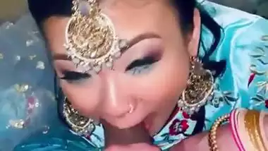 Kathmandu lady gives a Nepali blowjob to her Indian husband