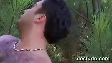 Paki lovers outdoor fuck session in tour