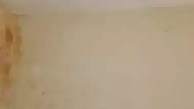 Desi Aunty fucked 2 friends