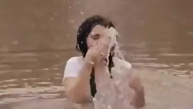 Desi sexy bhabi boobs varble