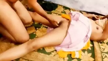 Fair Intercourse In Yellow Sari With Domestic Wife