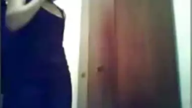 Pretty Indian Webcam Girl