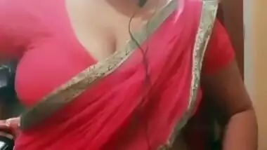Red Hot Big Boobs Bhabhi Online Chat Show