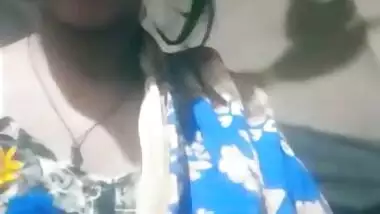 Bengali boudi showing her boobs and pussy