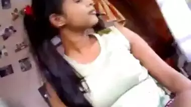 Sexy Telugu girl’s passionate blowjob