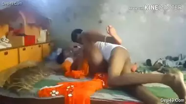 Chick lives in India and gets drilled by her XXX obsessed boyfriend