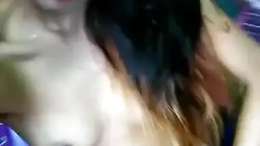 Desi cute girl fingering pussy