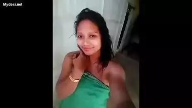 Cute bhabhi teasing seducing