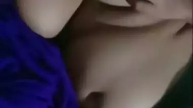 Tamil chubby girl exposed boob and pussy on cam show 1