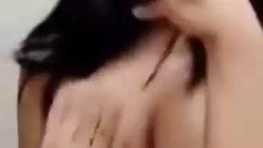 Live cam girl Riya nude video recorded by client