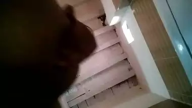 Shameless desi girl spreading ass in bath