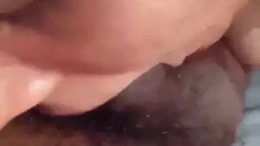 GF gives a desi blowjob and tastes her lover’s cum