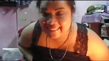 Big boobs Andhra aunty fondling breasts on cam