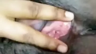 Cute Tamil Girl Shows Her Boobs And Pussy