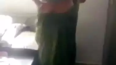 Very horny girl mms