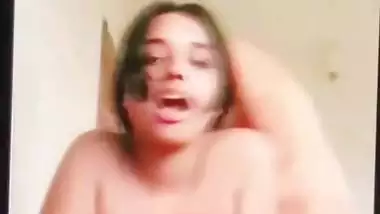 Booby Bengali girl nude pics and viral sex videos