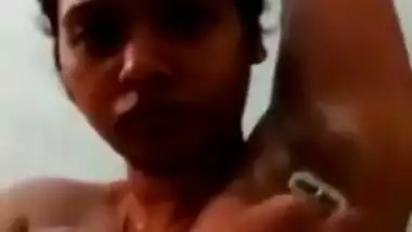Beautiful Desi Girl Shaving Her Armpit and Pussy Hair