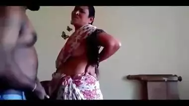 Tamil mature lady’s home made sex