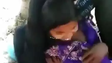 Desi hotty group sex outdoors with her allies movie scene