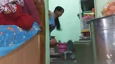 Hot Bhabhi fucked doggy style in kitchen by servant