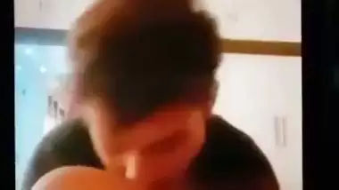 Gorgeous Indian girlfriend nude pics and viral clips