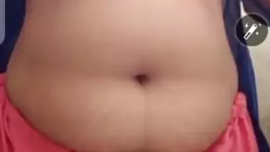 Chubby Desi Maal showing her boobs and pussy