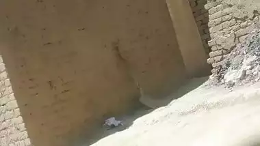 Pakistani dehati outdoor sex